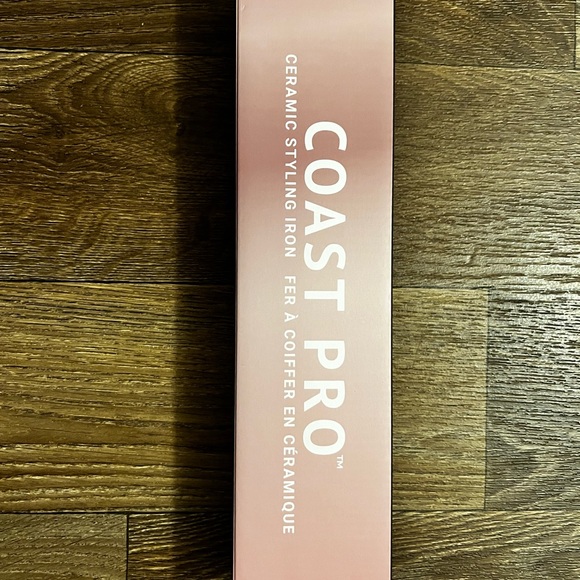 Beachwaver Coast-Pro Flat Iron ~ Brand New in Box! 💗 - Picture 3 of 5